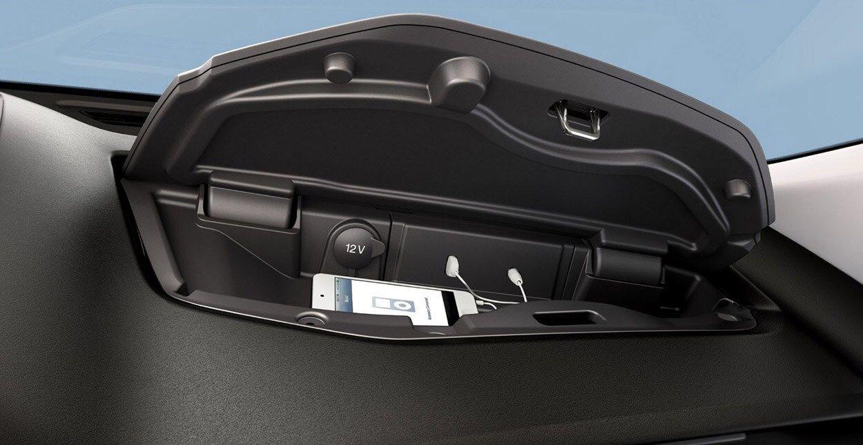 Ford Transit Mobile Charging 