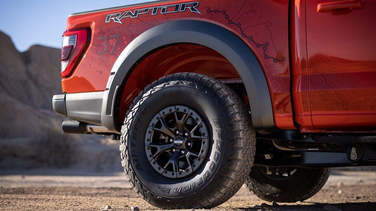 Ford F 150 Raptor Tyre