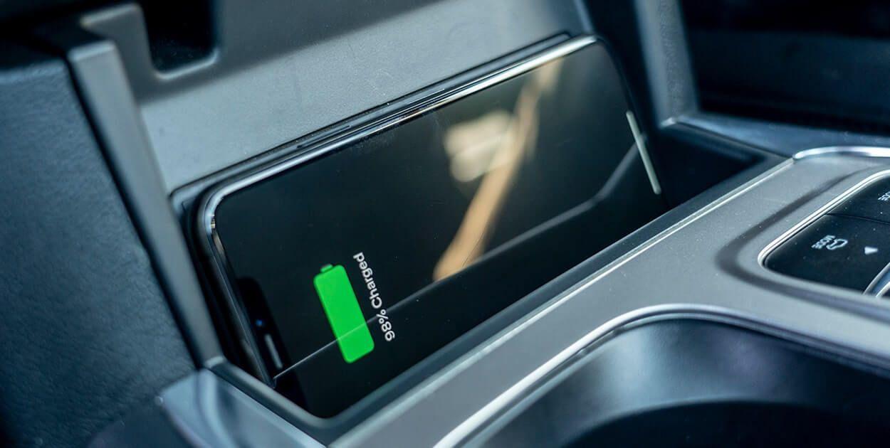 Ford Explorer Mobile Charging
